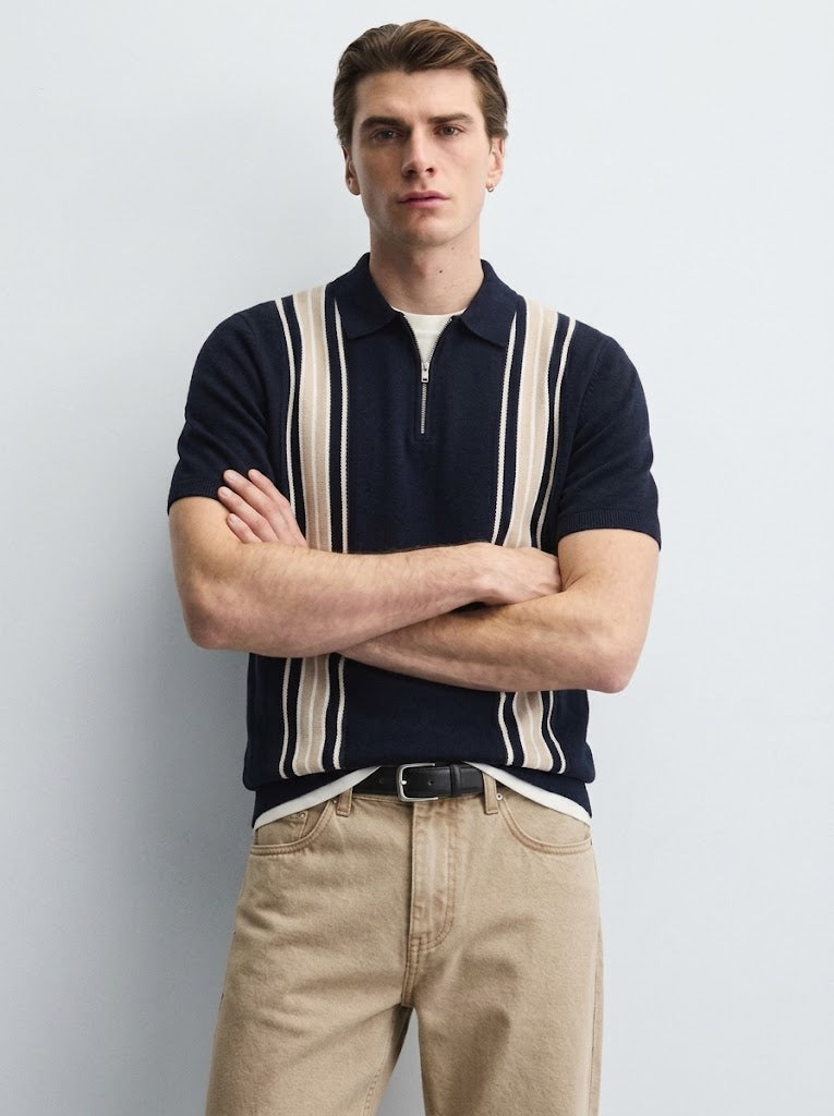 RELAXED STRAIGHT JEANS