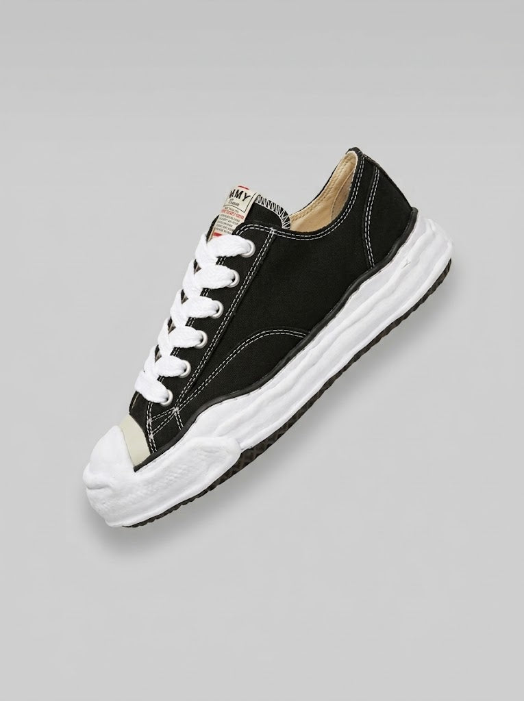 MIMI SNEAKER